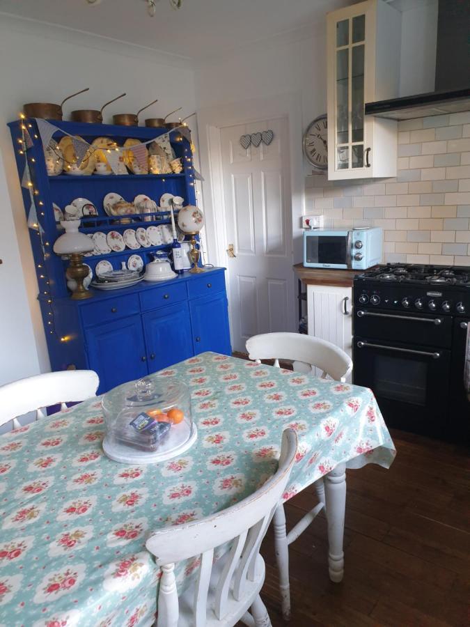 Private Room Near Roath Lake/Park Cardiff Ngoại thất bức ảnh